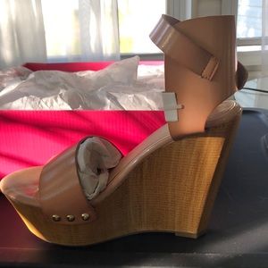 Just Fab Oralee 8 1/2